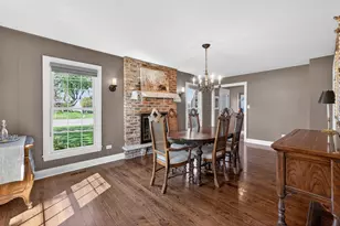1003 S Fairview Ave, Lombard, IL 60148 - Photo 6