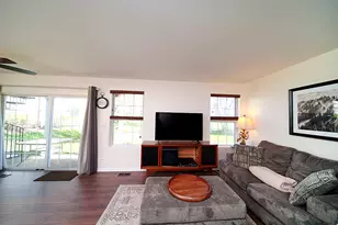[Address not provided], Crystal Lake, IL 60014 - Photo 6