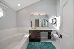 892 Somerset Dr, Carol Stream, IL 60188 - Photo 18