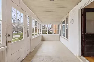 2807 Elizabeth Ave, Zion, IL 60099 - Photo 10
