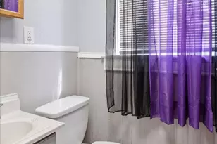 2807 Elizabeth Ave, Zion, IL 60099 - Photo 14