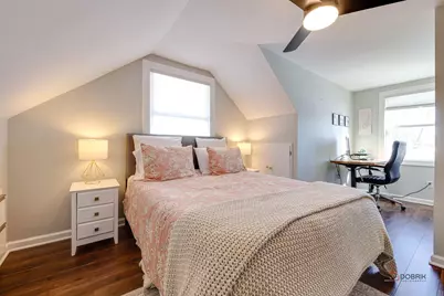 1011 N Haddow Avenue, Arlington Heights, IL 60004 - Photo 20