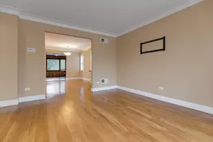9 S Ridge Ave, Arlington Heights, IL 60005 - Photo 8