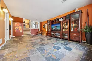2176 N Westmoreland Dr, Palatine, IL 60074 - Photo 12