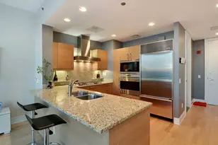 401 N Wabash Ave, Chicago, IL 60611 - Photo 8