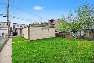 6110 S Maplewood Ave, Chicago, IL 60629 - Photo 20