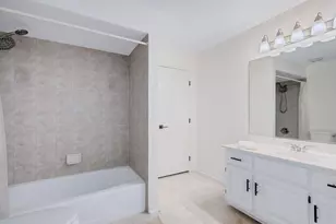 6437 Davane Ct, Downers Grove, IL 60516 - Photo 30