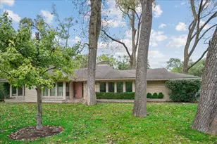 794 Clover Ln, Glencoe, IL 60022 - Photo 1