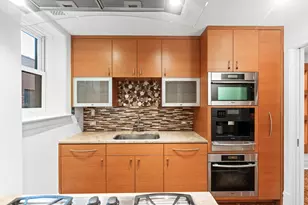 2600 N Lakeview Ave, Chicago, IL 60614 - Photo 26