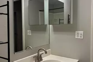 1875 Tall Oaks Dr, Aurora, IL 60505 - Photo 10