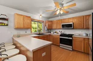137 Lamplighter Loop, Poplar Grove, IL 61065 - Photo 18