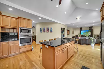 1704 Marguerite Street, Park Ridge, IL 60068 - Photo 10
