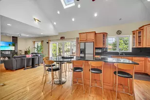 1704 Marguerite St, Park Ridge, IL 60068 - Photo 8