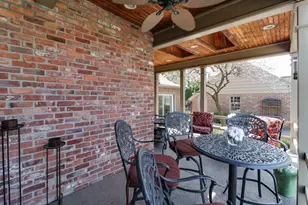 1202 Elmwood Rd, Bloomington, IL 61701 - Photo 80