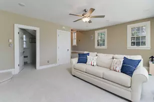1202 Elmwood Rd, Bloomington, IL 61701 - Photo 44