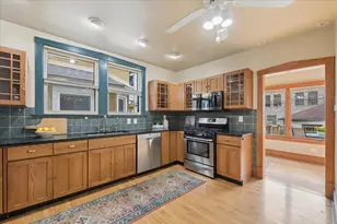 944 N Humphrey Ave, Oak Park, IL 60302 - Photo 8