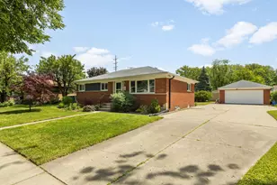 3 Audrey Ln, Mount Prospect, IL 60056 - Photo 22