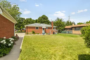 3 Audrey Ln, Mount Prospect, IL 60056 - Photo 20