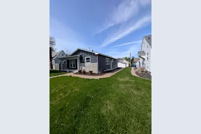 2505 23rd Avenue B Avenue, Moline, IL 61265 - Photo 2