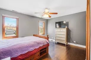 1300 Pembrook Circle, Roselle, IL 60172 - Photo 24