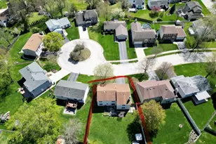 1300 Pembrook Circle, Roselle, IL 60172 - Photo 32