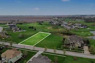 7633 Fairway Dr, Yorkville, IL 60560 - Photo 1