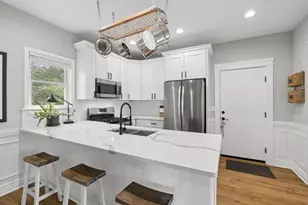 521 S Naperville Rd, Wheaton, IL 60187 - Photo 14