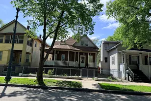 311 S Ottawa Street E, Joliet, IL 60436 - Photo 1