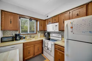 5715 129th St, Crestwood, IL 60418 - Photo 8