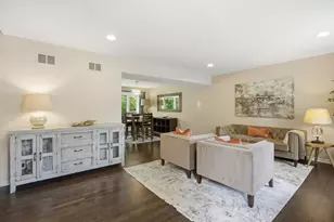 2770 Sioux Trail, Glenview, IL 60026 - Photo 10
