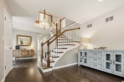 2770 Sioux Trail, Glenview, IL 60026 - Photo 8