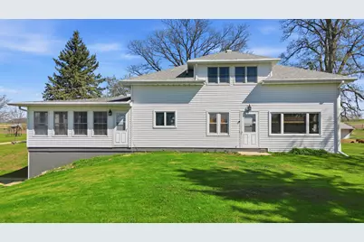 17870 Clover Road, Morrison, IL 61270 - Photo 2