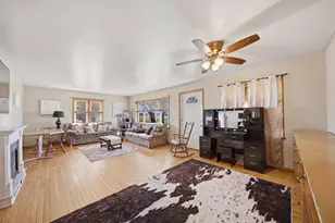 17870 Clover Rd, Morrison, IL 61270 - Photo 12