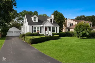 71 Esther Street, Crystal Lake, IL 60014 - Photo 2