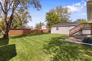 2941 225th Pl, Sauk Village, IL 60411 - Photo 22