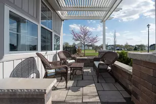 1014 Persimmon Dr, Genoa, IL 60135 - Photo 4