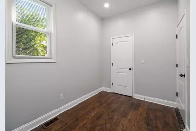 [Address not provided], Chicago, IL 60620 - Photo 8