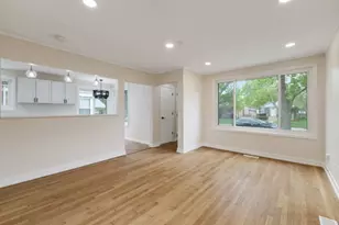 14505 Woodlawn Ave, Dolton, IL 60419 - Photo 6