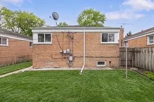 14505 Woodlawn Ave, Dolton, IL 60419 - Photo 26