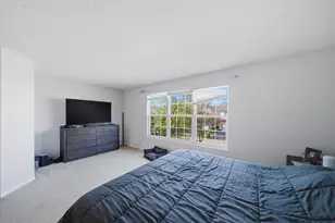 573 N Fox Trl, Round Lake, IL 60073 - Photo 18
