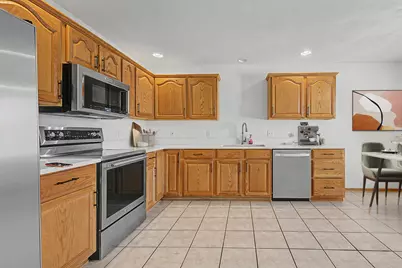 3127 Sandy Pointe Drive #0, Freeport, IL 61032 - Photo 8