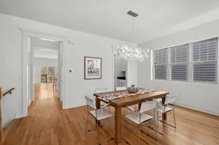 5725 N Jersey Ave, Chicago, IL 60659 - Photo 8