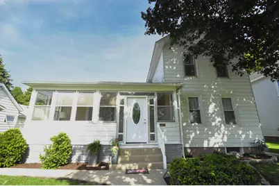 215 S Wasson Street, Streator, IL 61364 - Photo 2