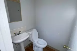 1301 Kingsbury Dr, Hanover Park, IL 60133 - Photo 12