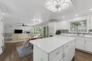 1206 Cobblefield Rd, Champaign, IL 61822 - Photo 14