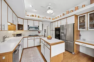 11331 W Monticello Pl, Westchester, IL 60154 - Photo 10