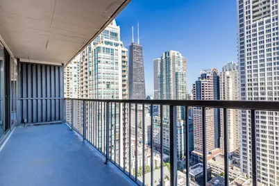 10 E Ontario Street #3701, Chicago, IL 60611 - Photo 8
