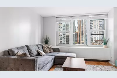 400 E Randolph Street #1104, Chicago, IL 60601 - Photo 4