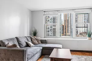 400 E Randolph St, Chicago, IL 60601 - Photo 4