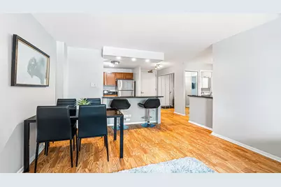 400 E Randolph Street #1104, Chicago, IL 60601 - Photo 6